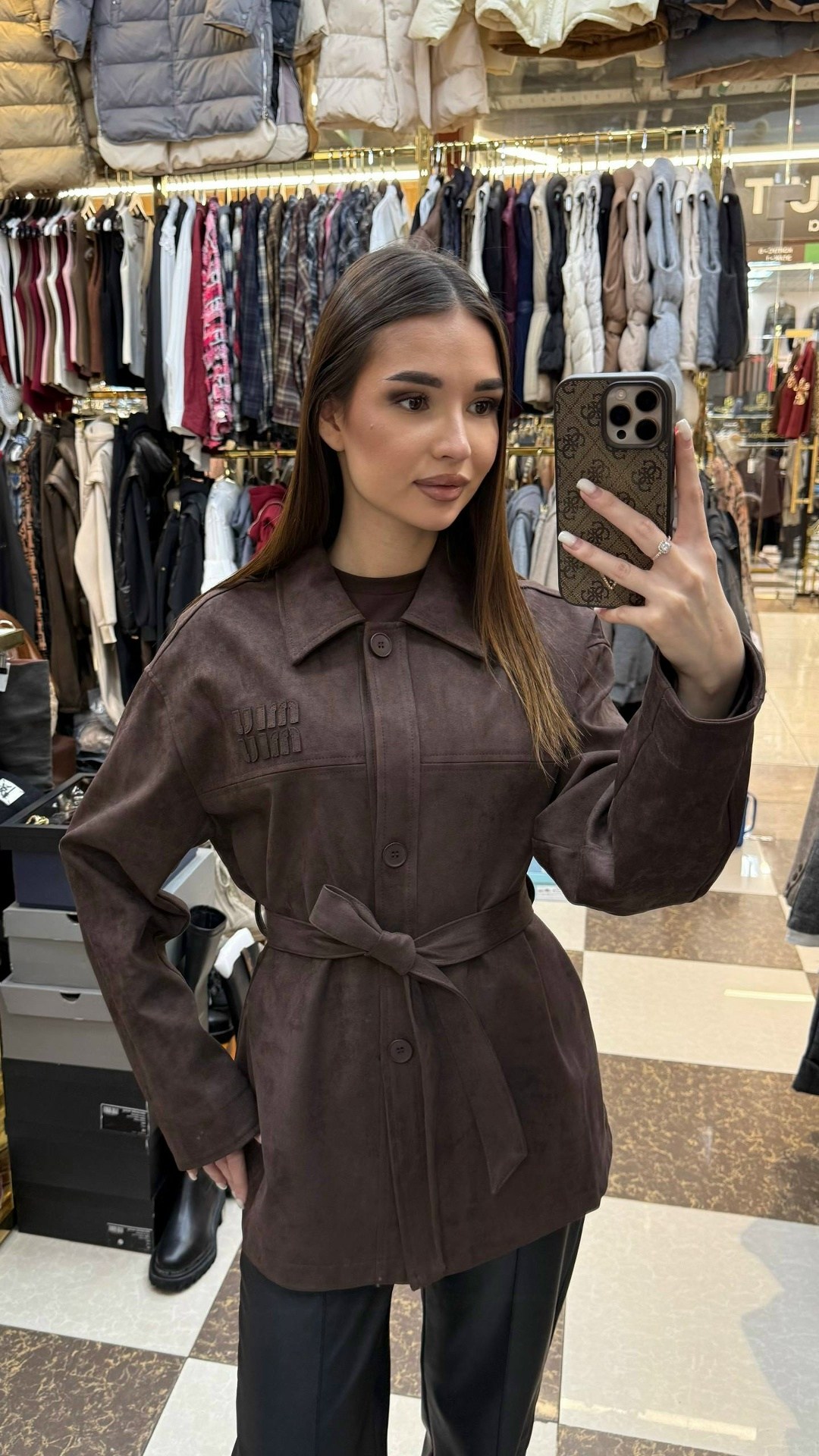 замшевая куртка,куртка замшевая женская,замшевая куртка miu miu,женская кожаная куртка,женская куртка из замши шоколад