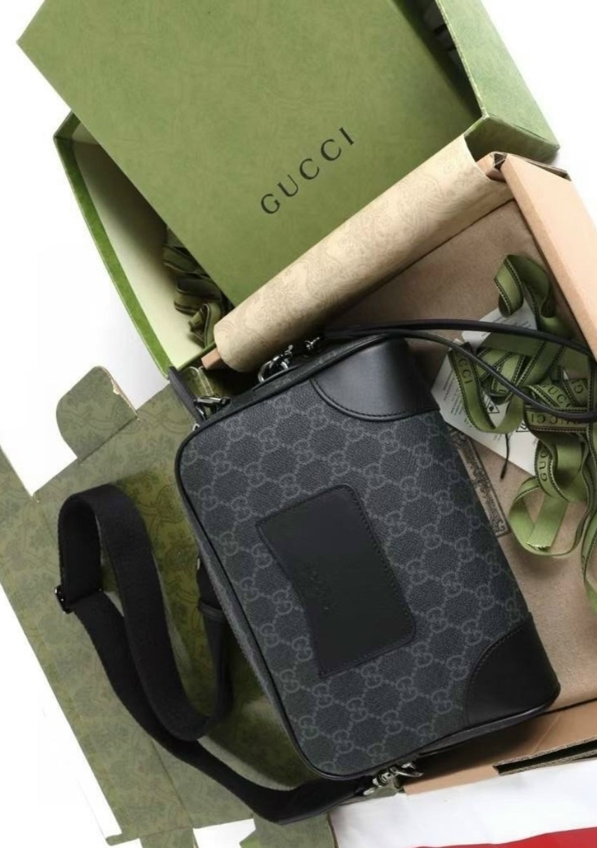 сумка мужская gucci,мужская сумка через плечо gucci,сумка через плечо gucci,сумка гуччи суприм через плечо,сумка gucci