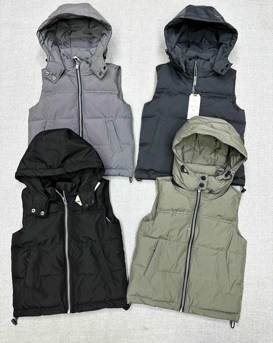 жилетка детская,жилетка безрукавка,жилет детский,жилетка для девочки,жилетка с капюшоном