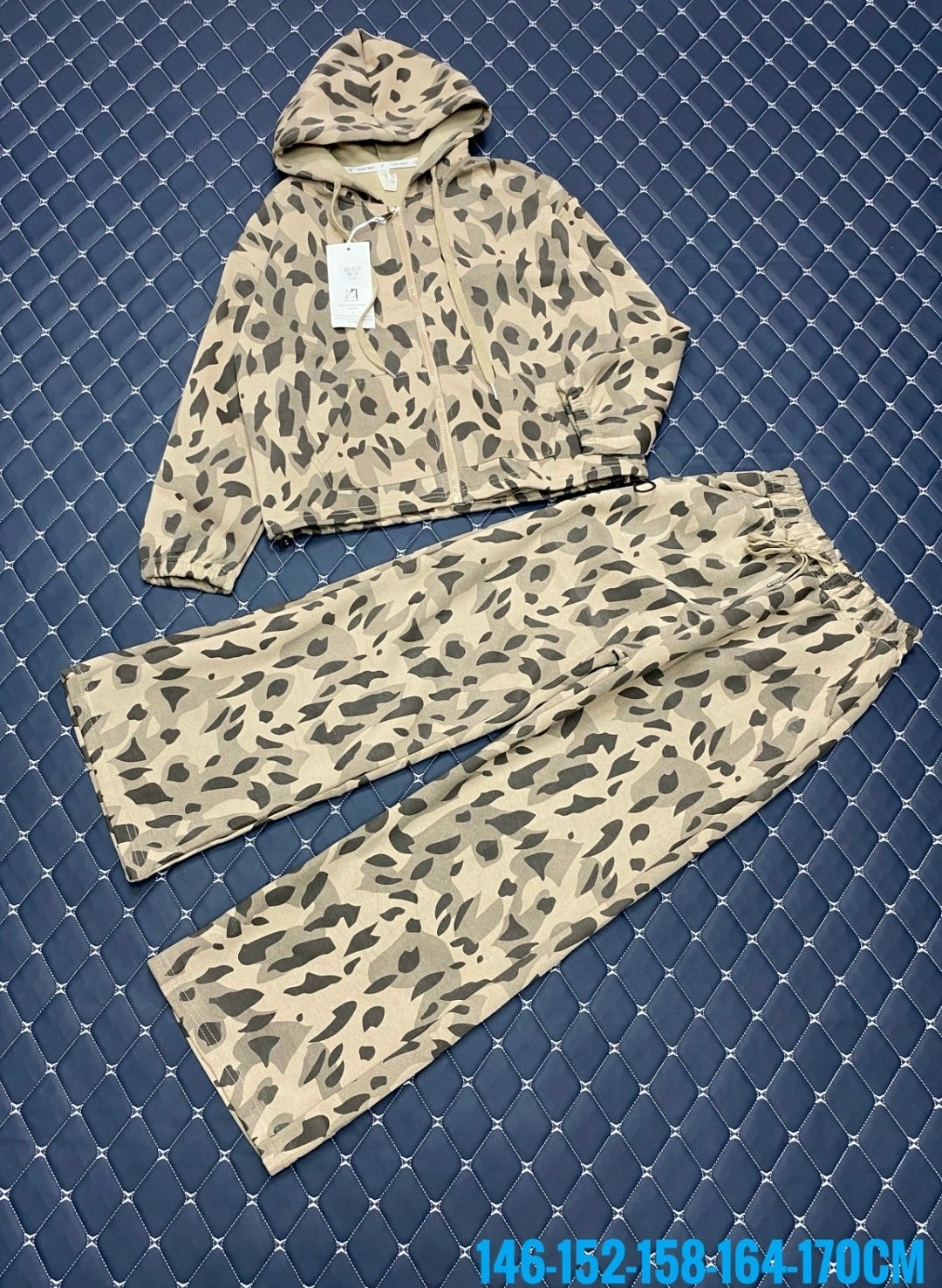 спортивный костюм теплый брючный леопардовый majiko,спортивный костюм с леопардовым принтом mix moda,комплект костюм,костюм женский,спортивный костюм теплый леопардовый majiko