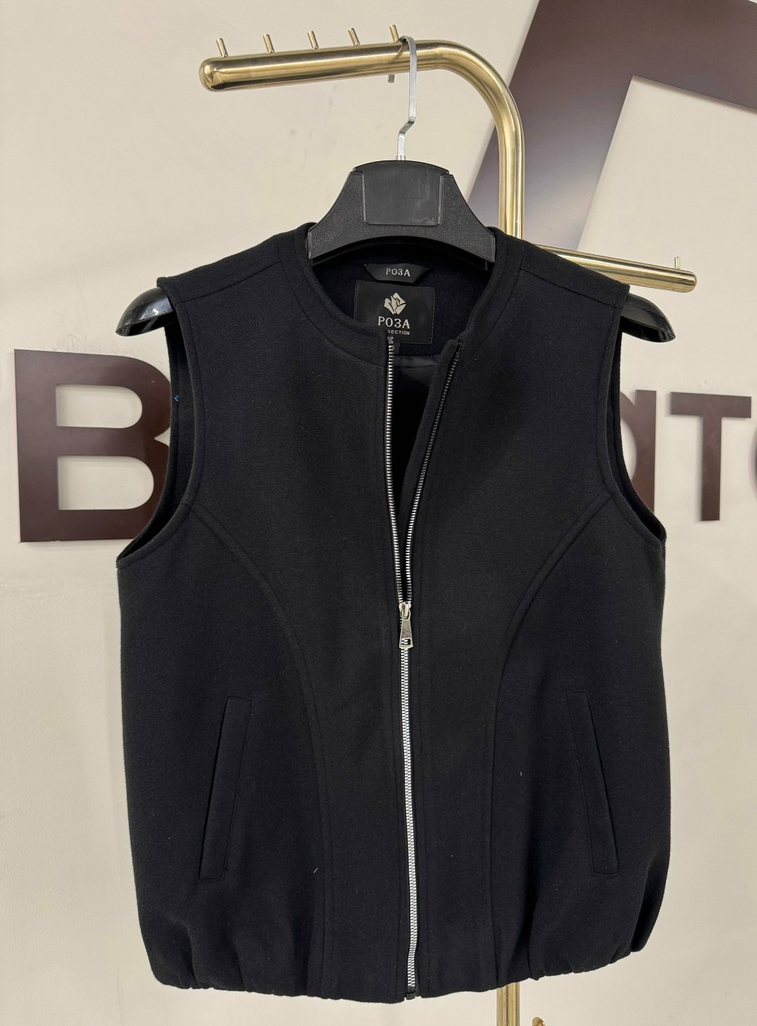 жилет мужской,двусторонний жилет,жилет,жилет с воротником,жилет двухсторонний