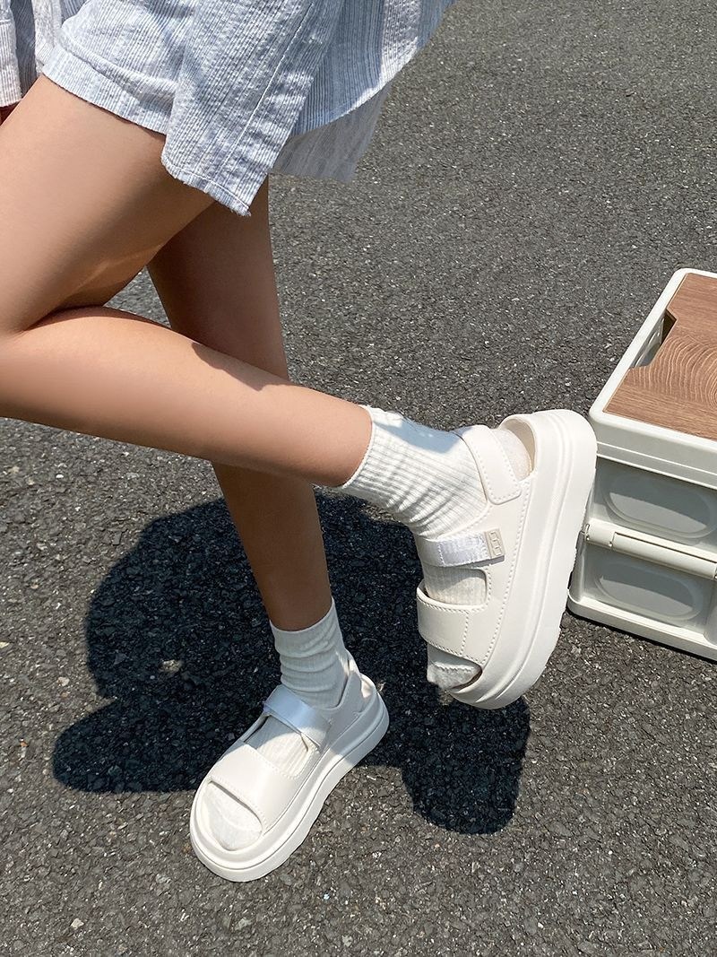 ,женские сандалии,модные босоножки,босоножки на платформе,босоножки с ремешками