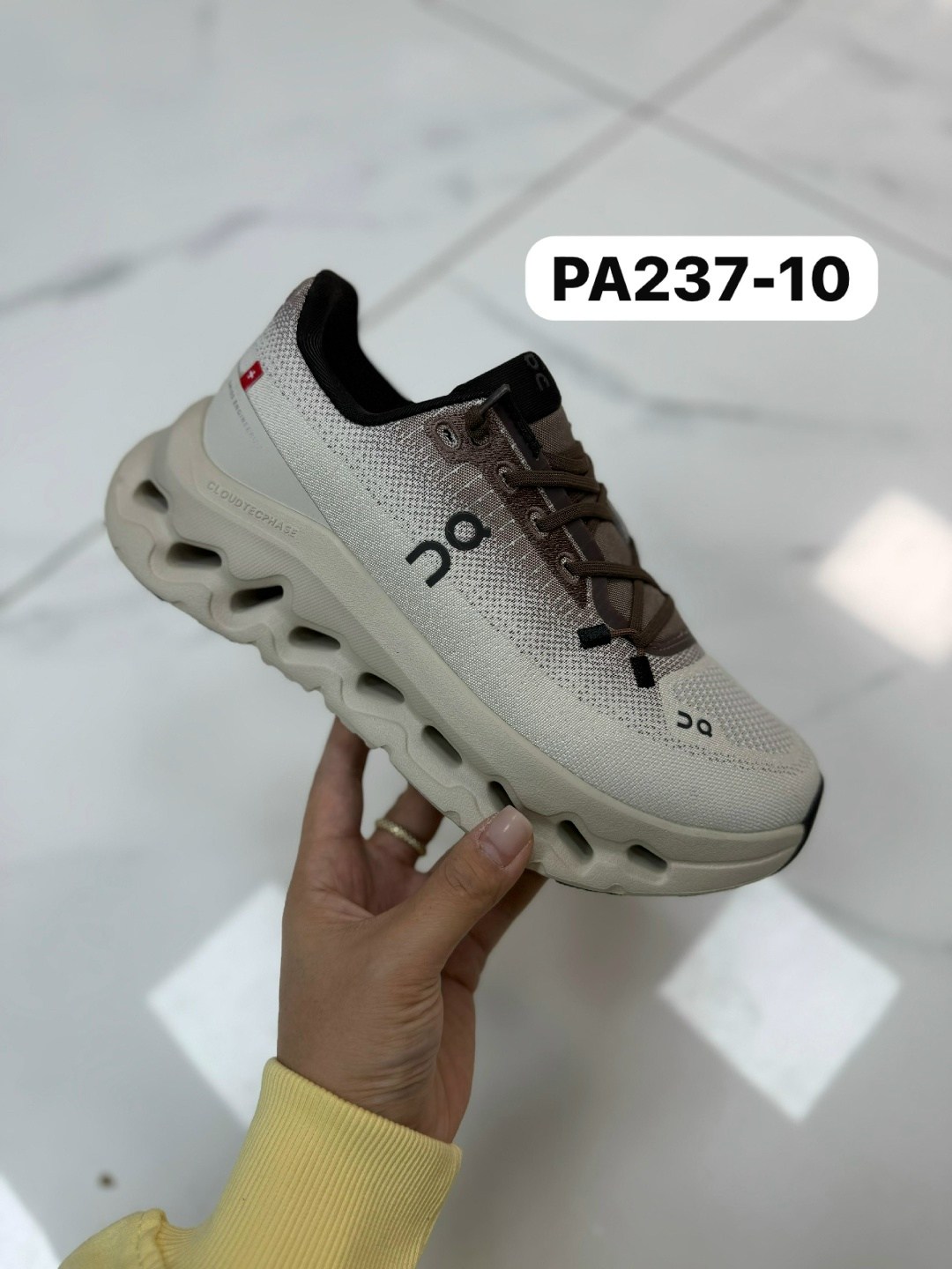 мужские и женские кроссовки,кроссовки on,on cloudtilt кроссовки,кроссовки женскиe,спортивные кроссовки