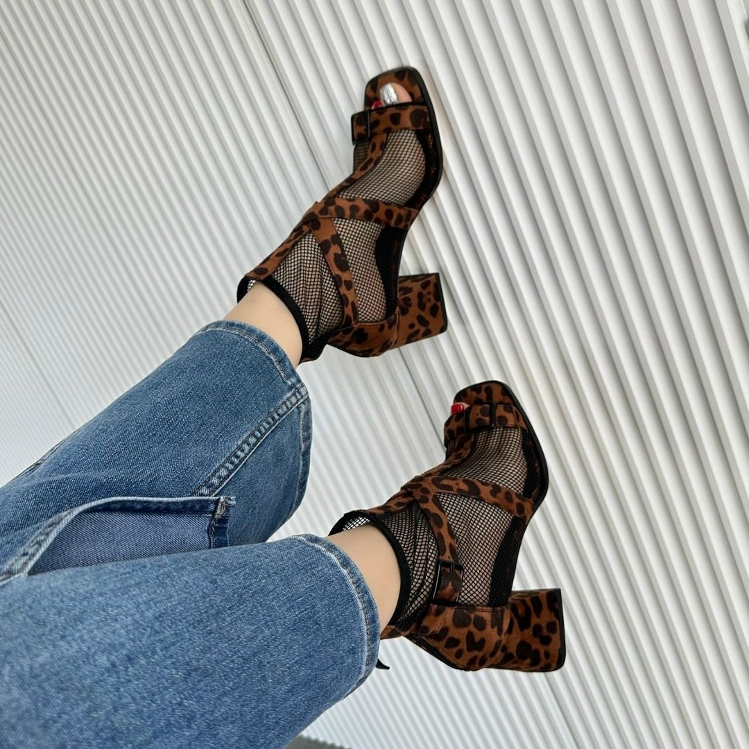 леопардовые босоножки,женская ,сетчатые ботильоны диор,ботильоны с перфорацией,босоножки на платформе с леопардовым принтом