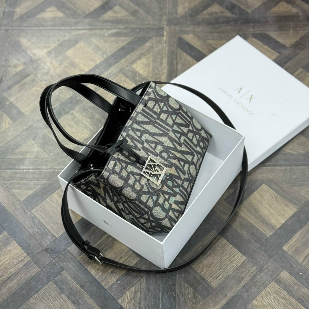 сумка armani exchange женская,armani exchange сумка,сумка армани эксчендж,сумка,сумка armani exchange черный