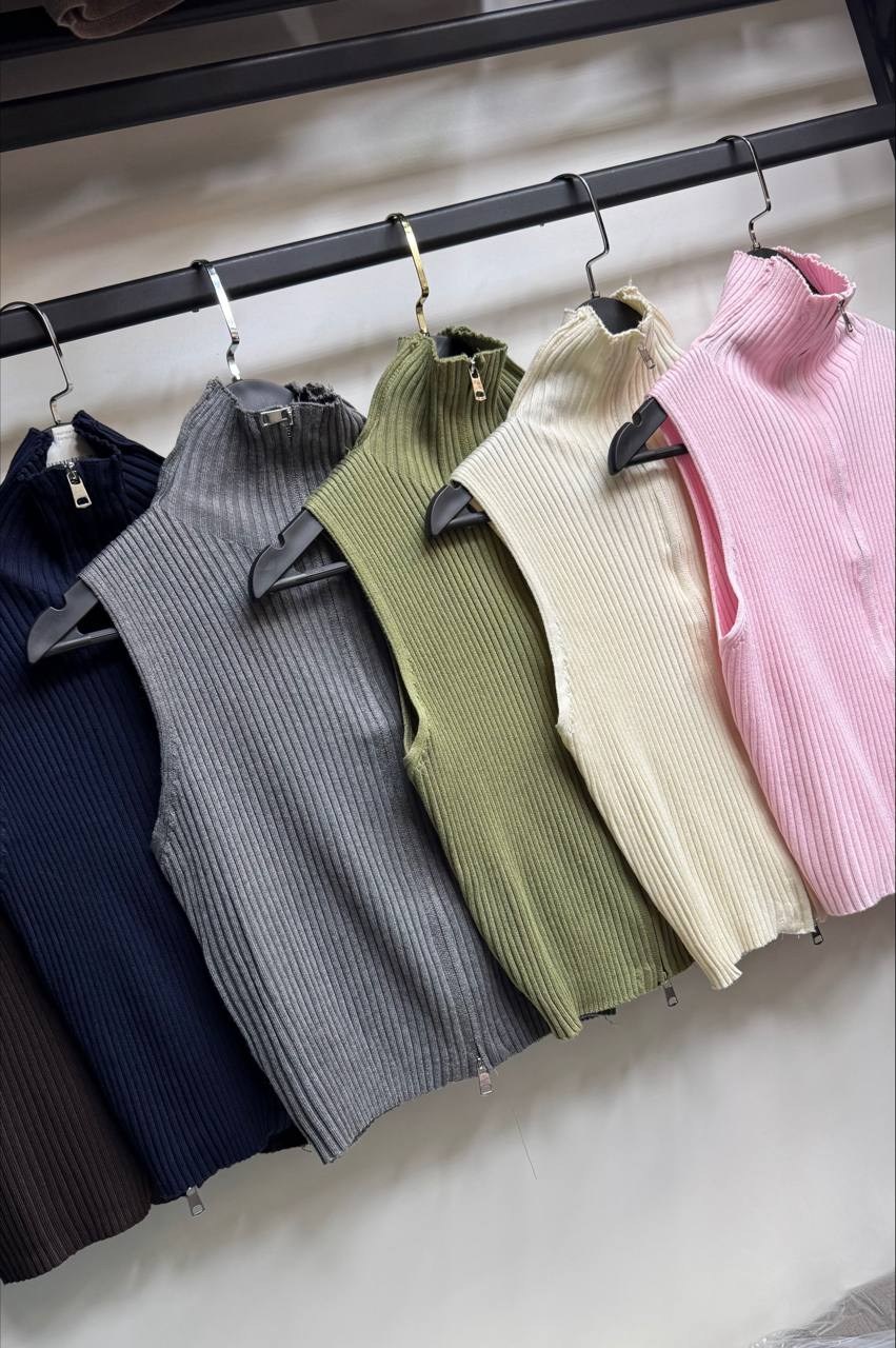 трикотажный жилет,жилет с воротником,женский вязаный жилет,кофта женская,вязаный жилет