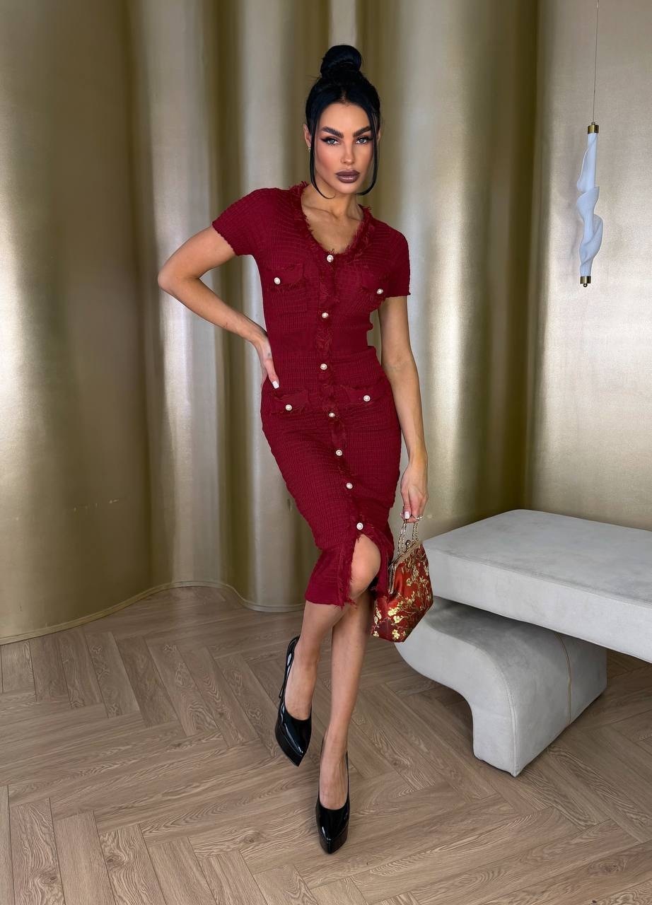 женское платье темно-розовое трикотажное миди с пуговицами,платье женское,платье трикотажное,трикотажное миди платье,бордовое платье