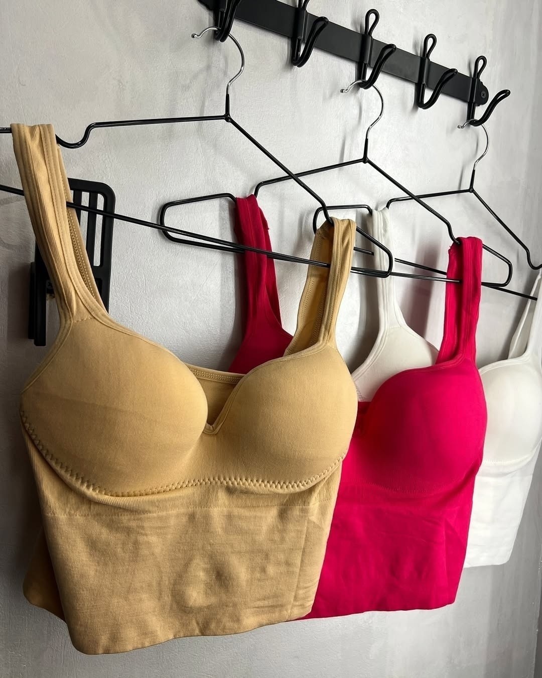 топ женский,топ женский белый,топик с пушапом,нижнее белье топ,кроп топ женский