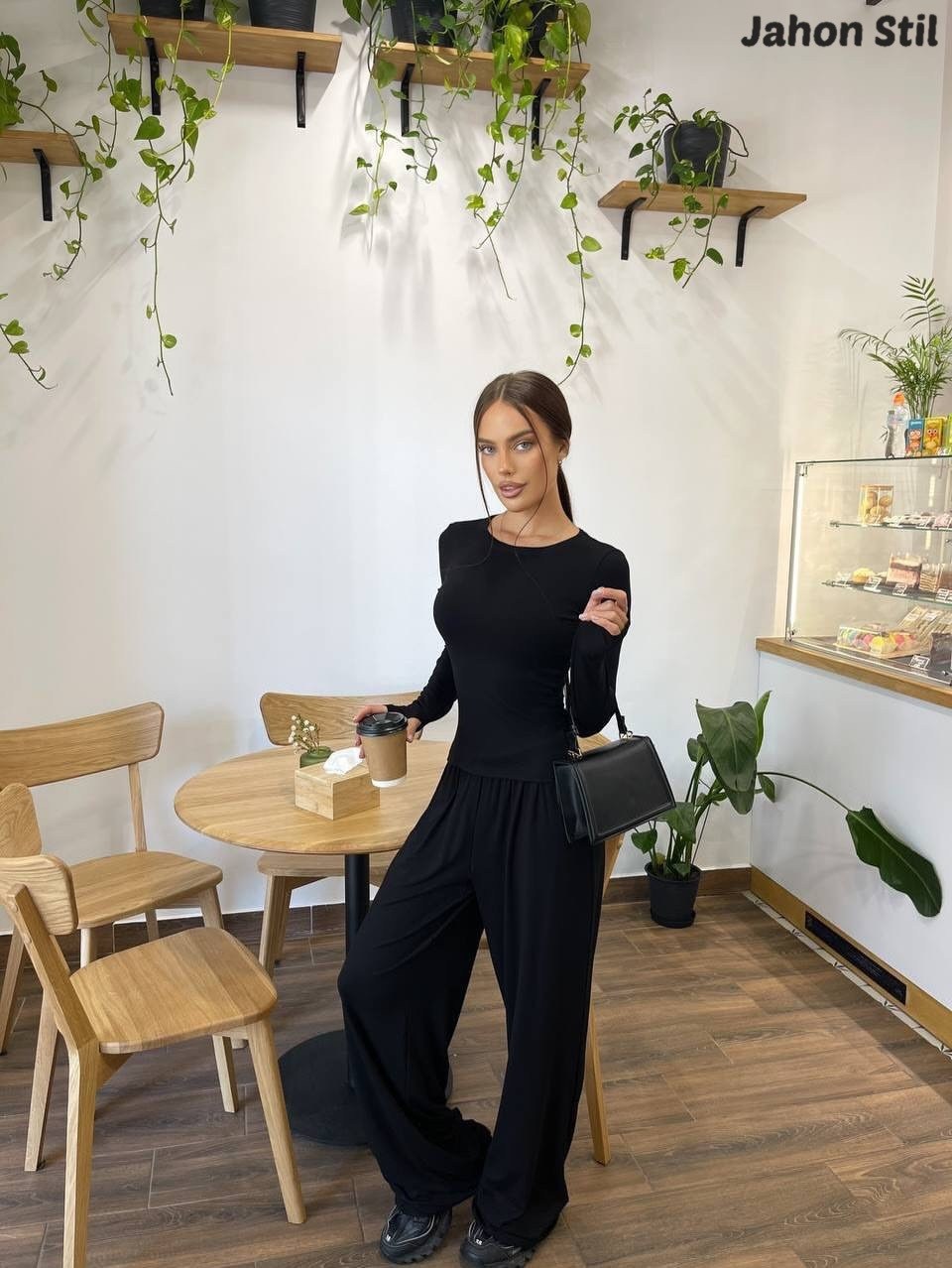 женская кофта,девушка,лонгслив женские,лонгслив miu miu,женские топы