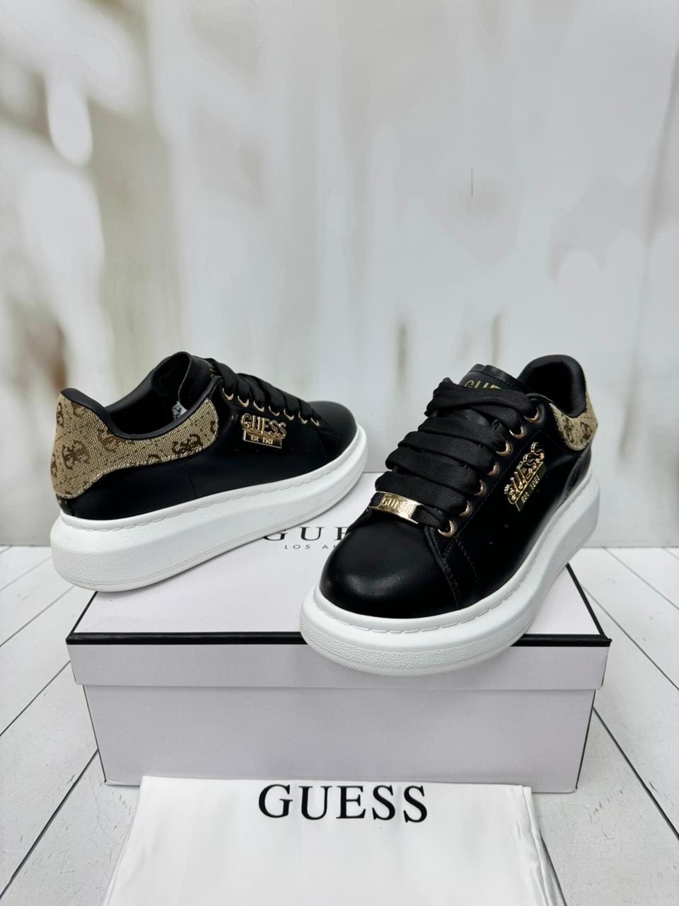 ,кеды guess,кроссовки женскиe,обуви,кроссовки guess