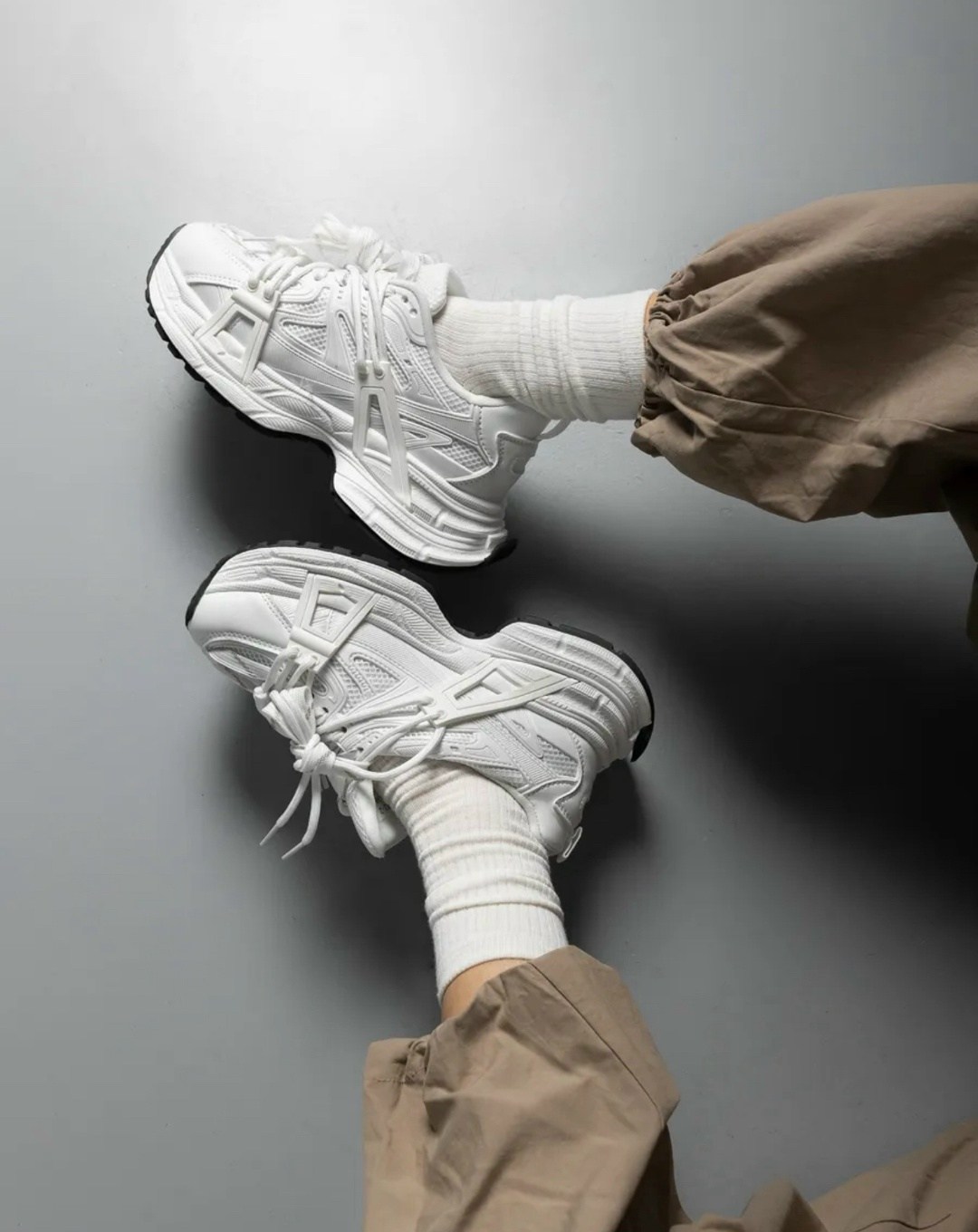 кроссовки женскиe,кроссовки,,высокие кроссовки женские,модные кроссовки