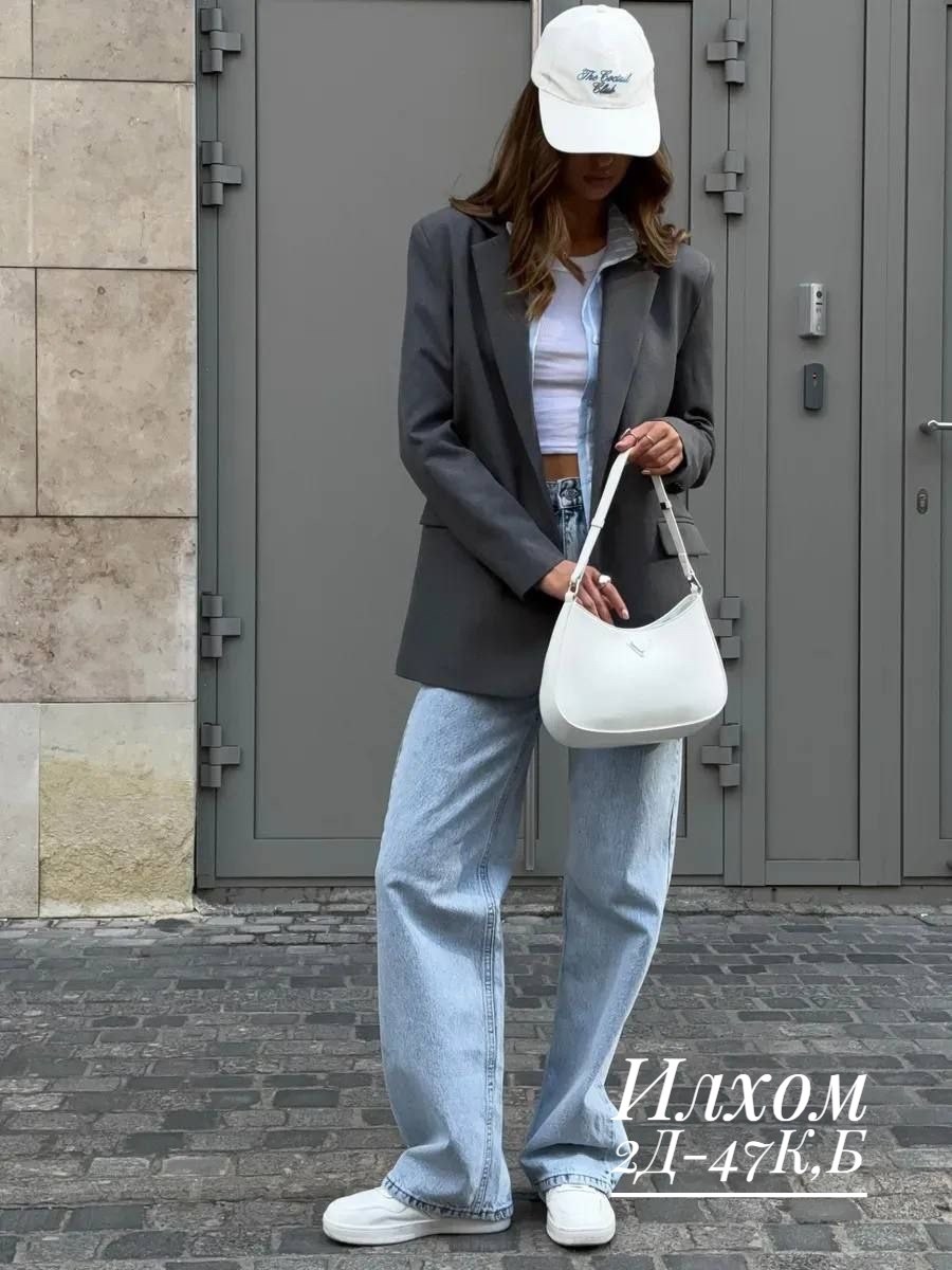 образ с серым пиджаком,серый пиджак,мода стиль женщины,модный стиль пиджак с джинсами,стильный образ: худи+пиджак+джинсы