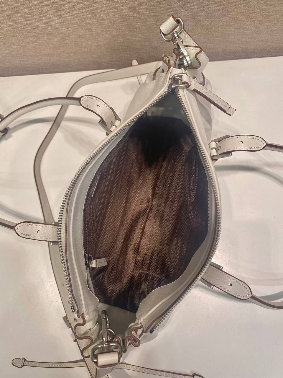 прада сумка,prada сумка женская,прада сумка женская,белая сумка прада,сумка