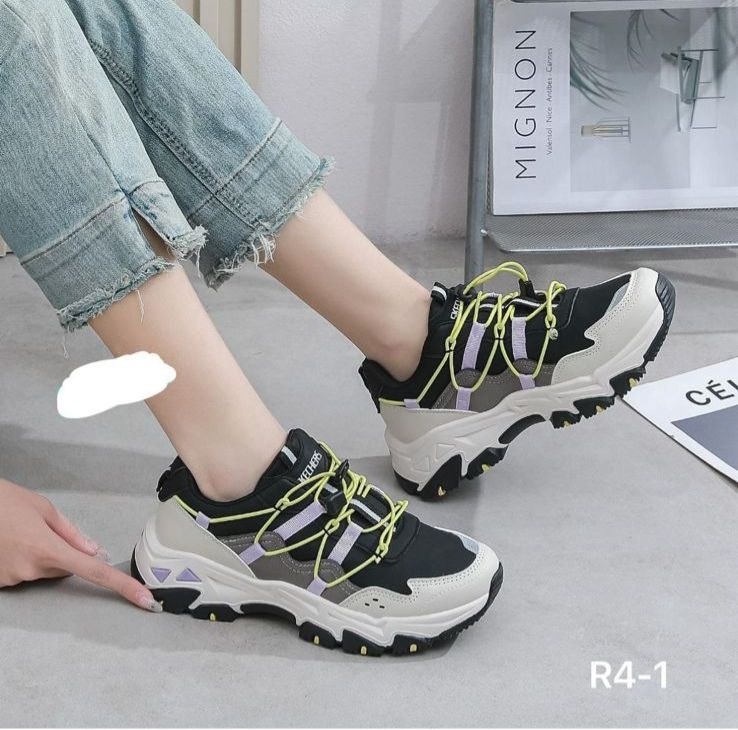 ,женские кроссовки,бежевые кроссовки,кроссовки кожаные,кроссовки модные