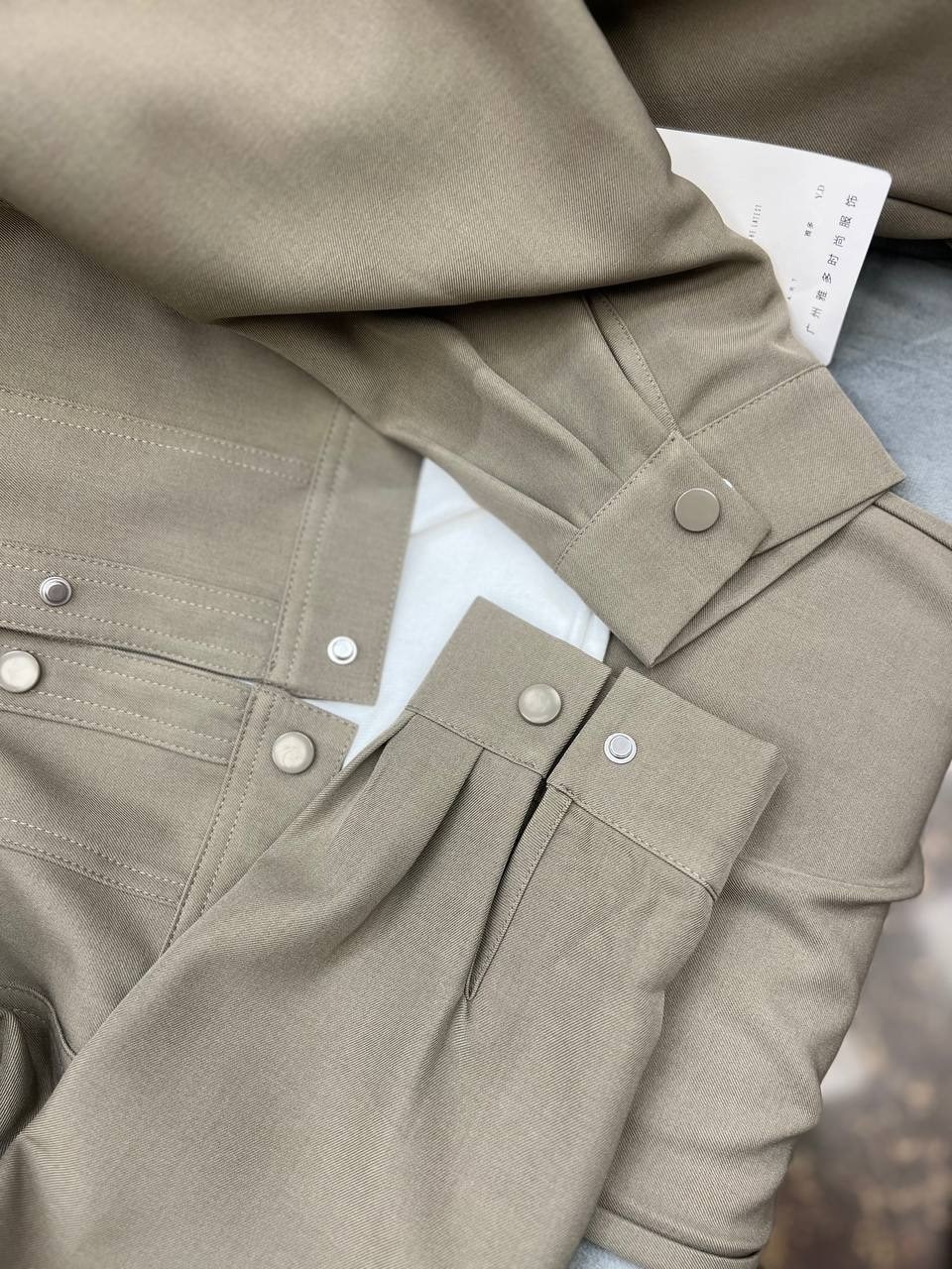 повседневный костюм,костюм женский,комплект костюм,костюм с брюками,жакет и брюки