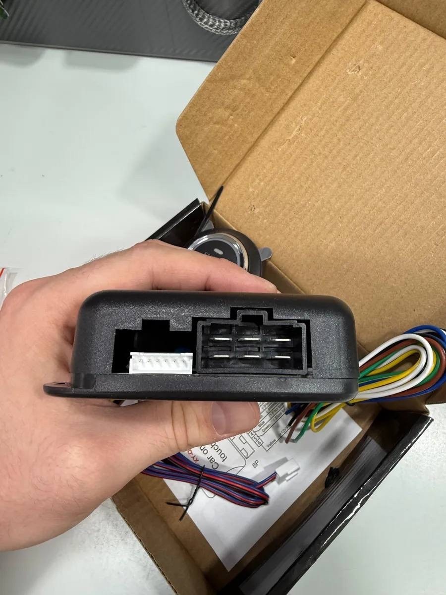 кнопка старт стоп,универсальная кнопка старт стоп,кнопка запуска двигателя start-stop с автозапуском без ключевой старт,кнопка запуска двигателя универсальная старт стоп,кнопка start stop старт стоп