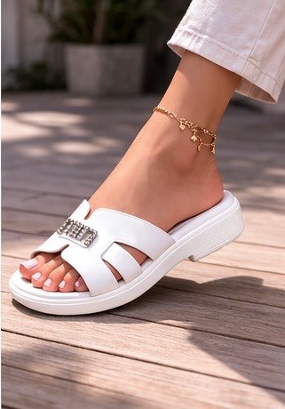 шлепанцы женские,,сандалии босоножки,шлепки фенди,белые шлепанцы