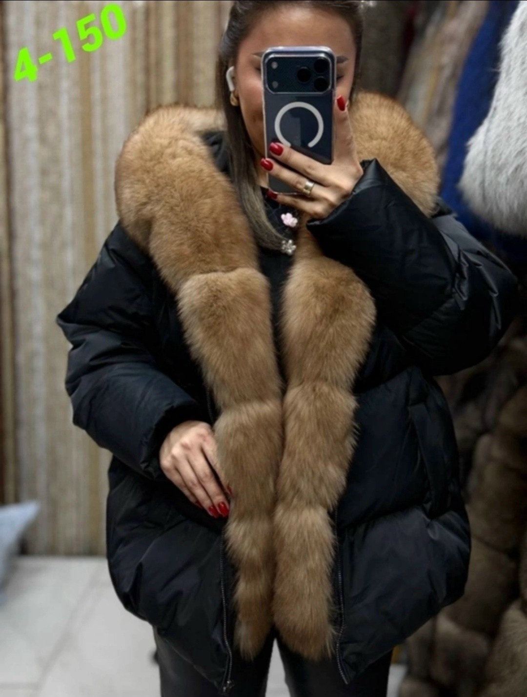 куртка - пуховик с мехом песца city furs,пуховик с натуральным песцом,женская зимняя куртка-пуховик с мехом лисы,пуховик с мехом,пуховик женский с натуральным мехом