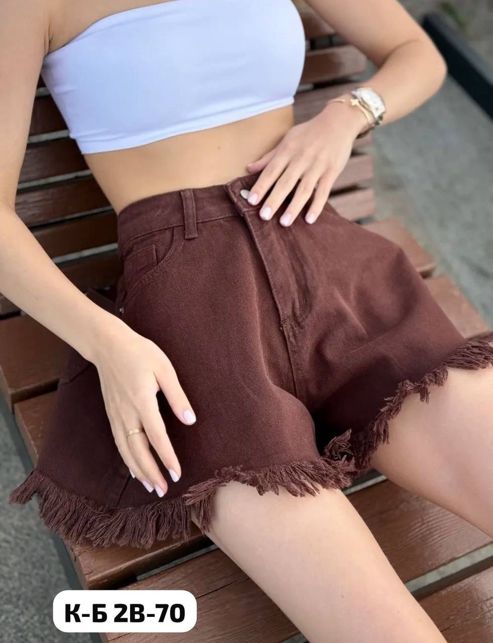 женщин,красивая девушка,девушка,мини юбка,девушка стройная