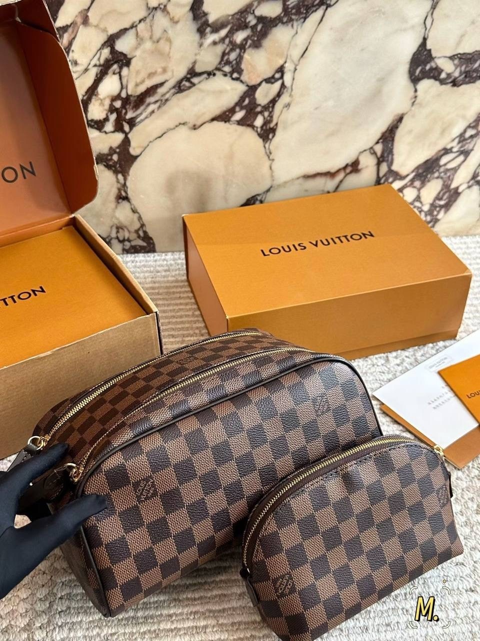 косметичка louis vuitton,луи виттон косметичка,несессер луи виттон мужской,косметичка набор,косметичка луи витон