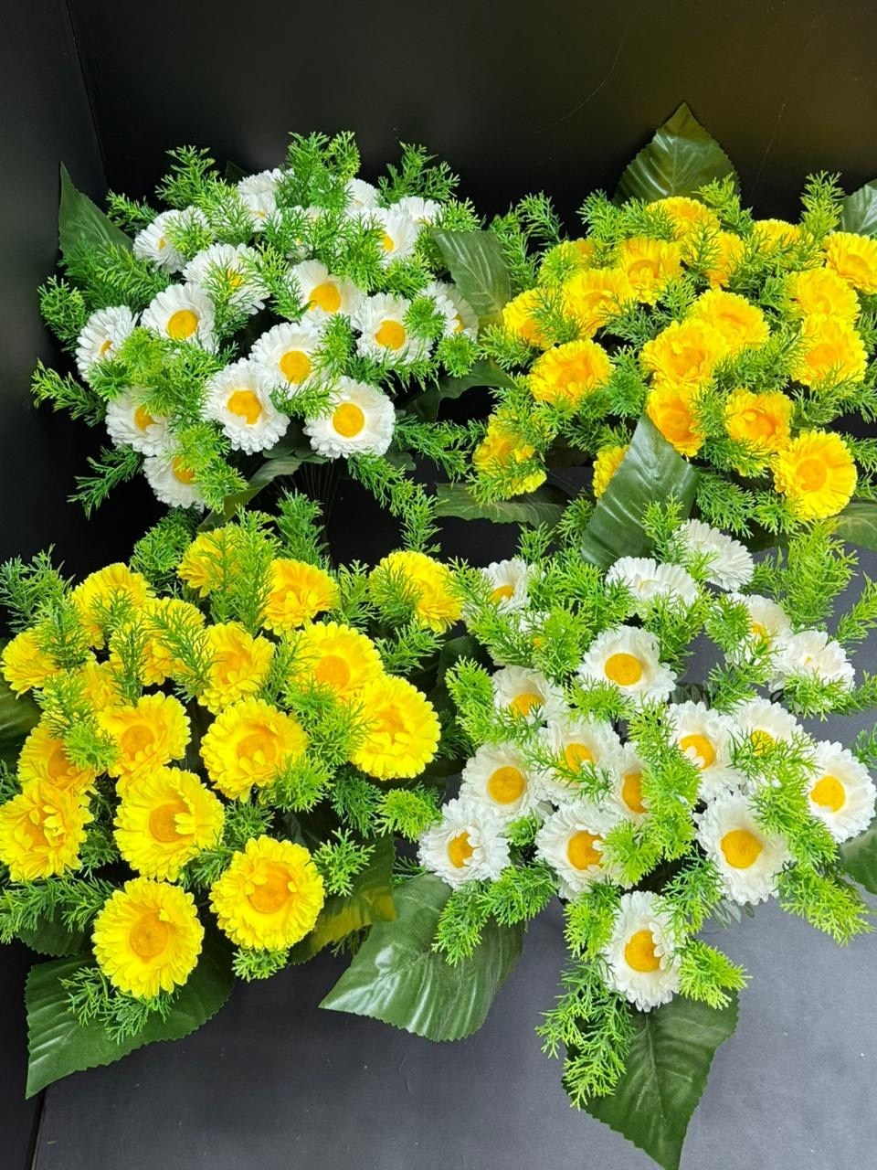 корзина ритуальная из искусcтвенных цветов,искусственный цветы,искусственная цветы на кладбище,букет,ромашки искусственные цветы