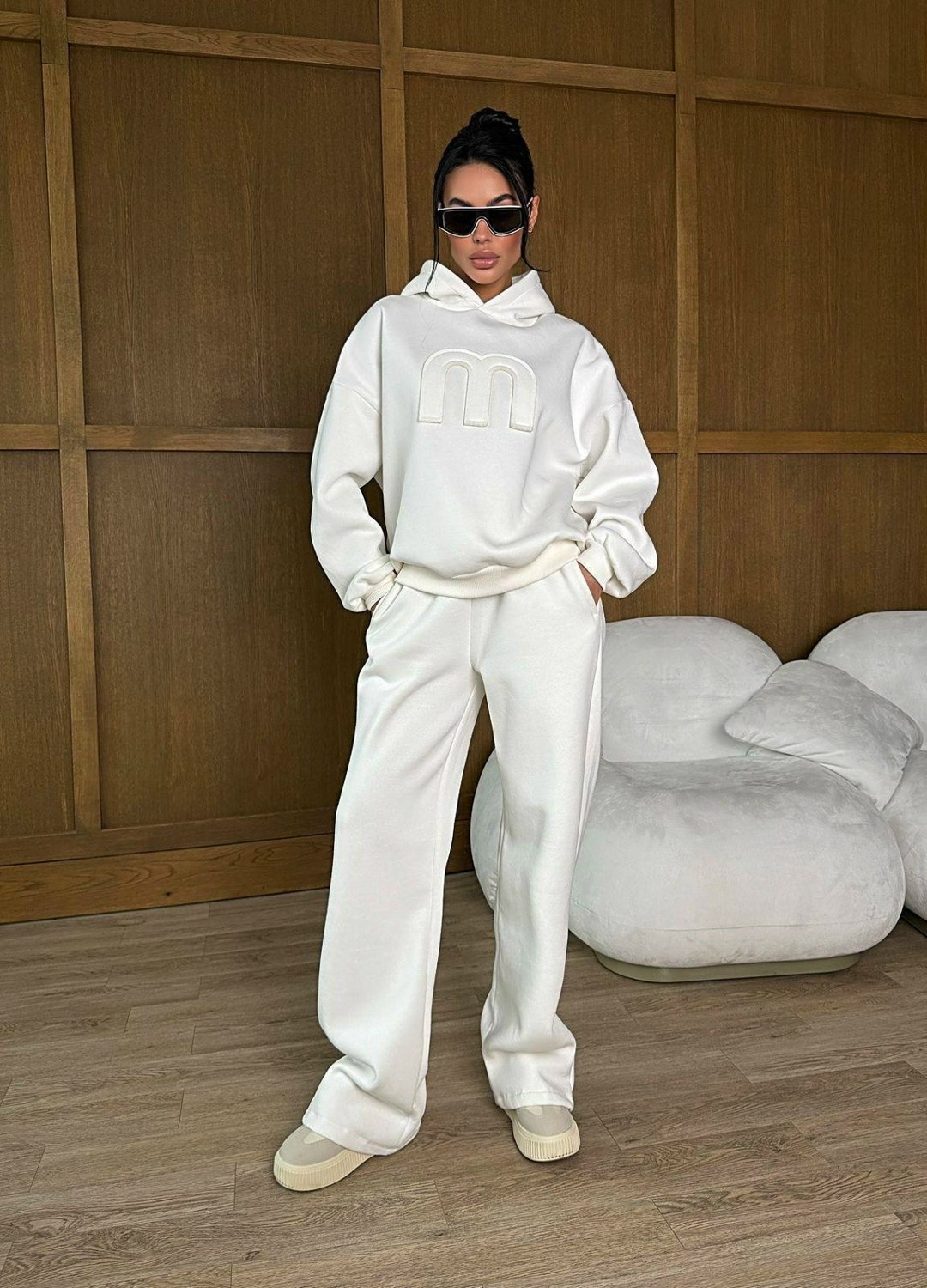 костюм на флисе,костюм спортивный женский,спортивный костюм,костюм оверсайз,белый костюм на флисе
