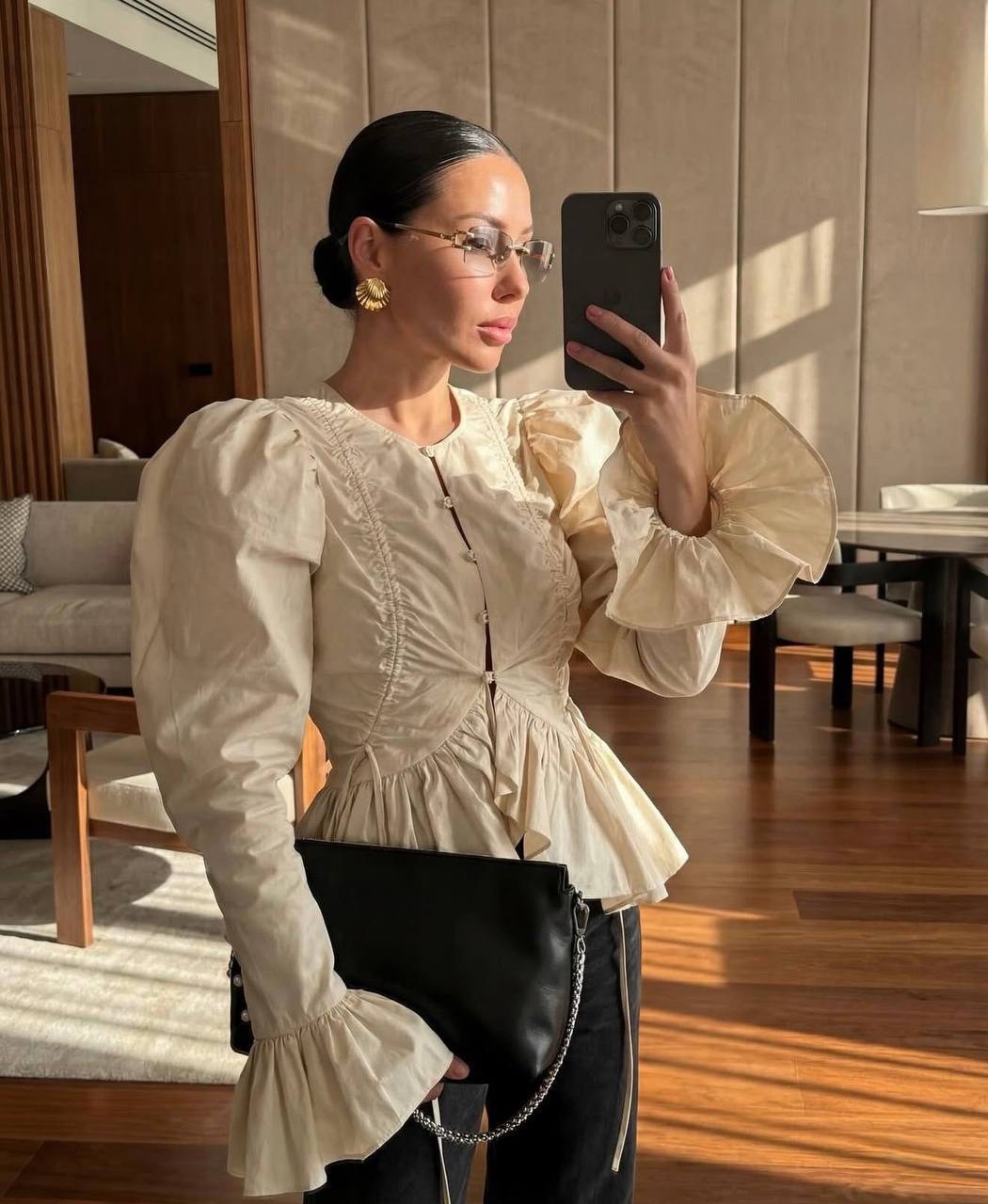 блузка с оборками,модная блузка,женская блузка,блузка с воланом,стильная женская блузка