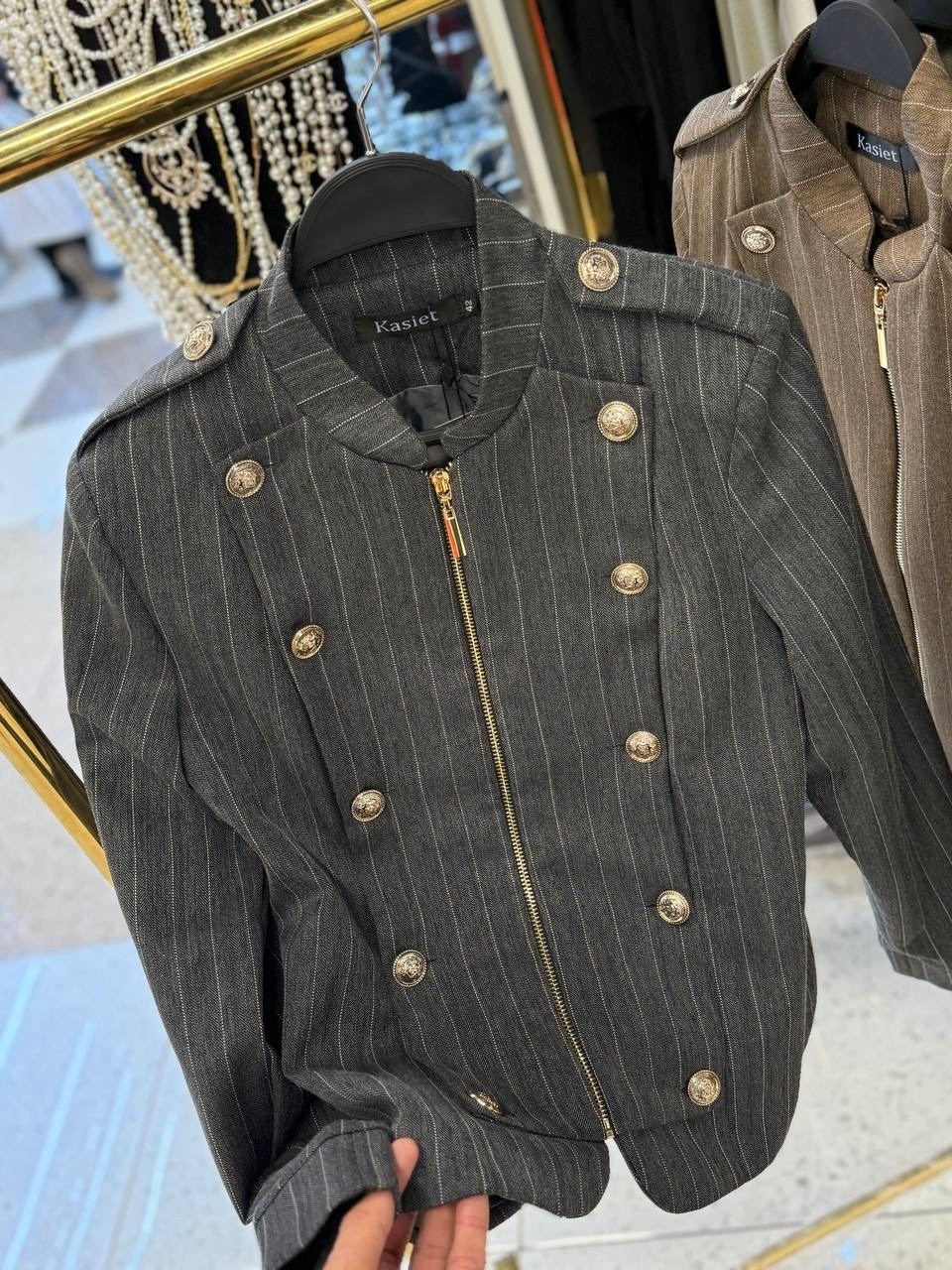 пиджак в стиле милитари,жакет в стиле милитари,стиль милитари,пиджак милитари,balmain пиджак милитари