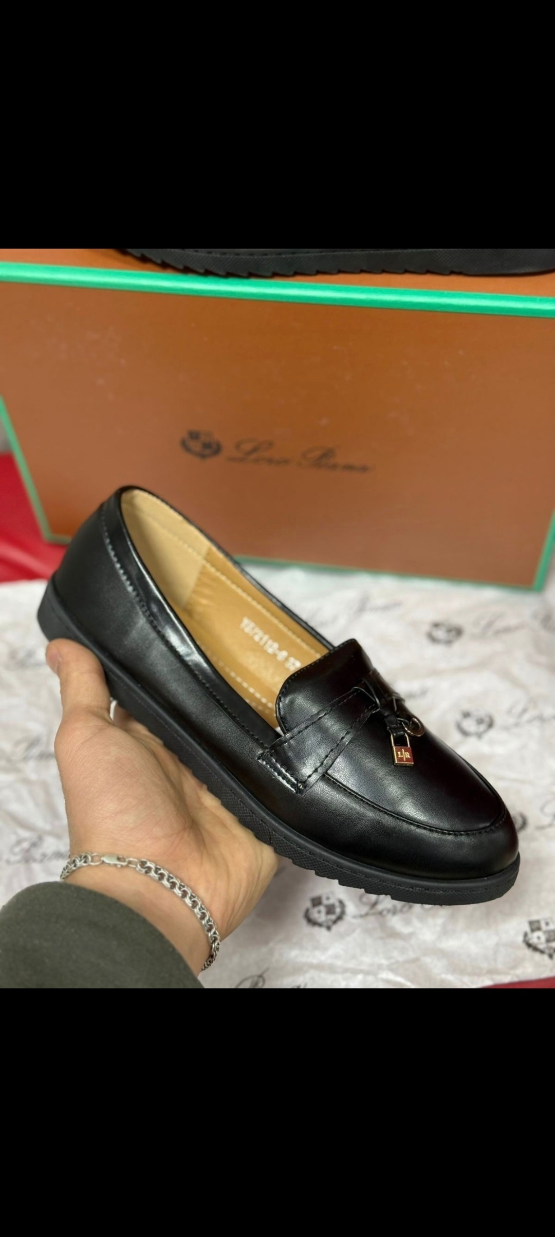 ,лоферы loro piana,лоферы лоро пиано женские,женские лоферы,лоферы кларкс женские