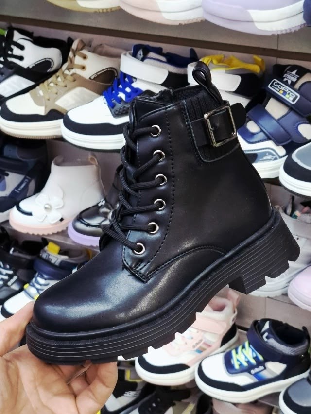 ботинки,,ботинки женские,ботинки берцы broadway размер 36 черный,зимние ботинки