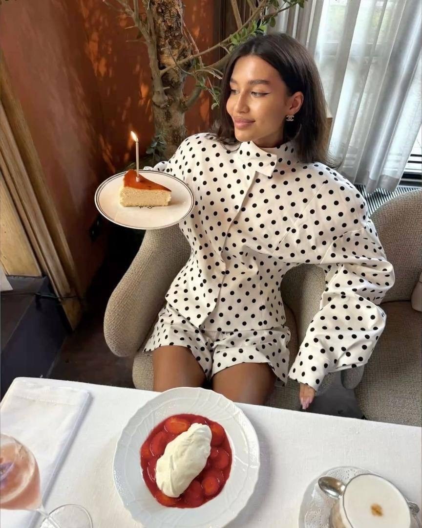 модное платье,платье стильное,наряд,платье в горошек