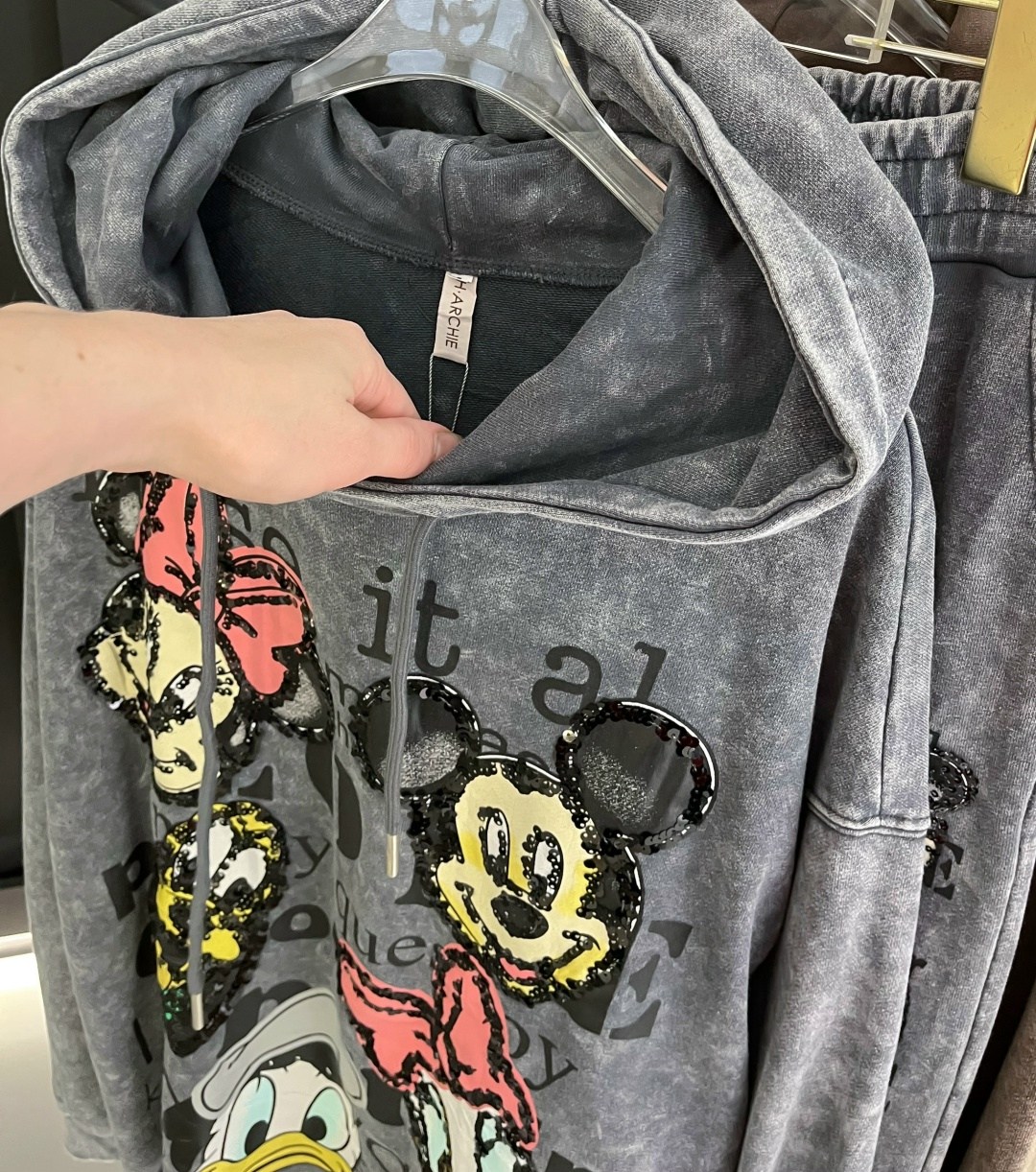 спортивный костюм с микки маусом женский,костюм на флисе,костюм с принтом,костюм на флисе женский,костюм с микки маусом