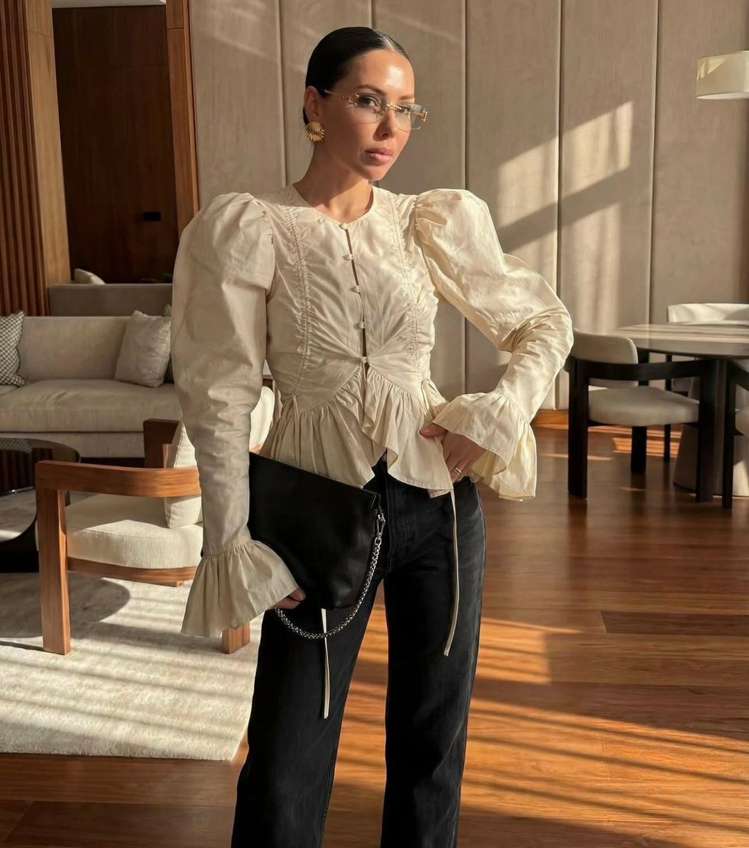 блузка с оборками,модная блузка,женская блузка,блузка с воланом,стильная женская блузка