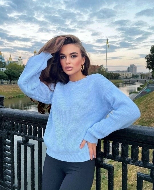 джемпер бежевый,джемпер,женские джемпера,свитера женские,свитер джемпер