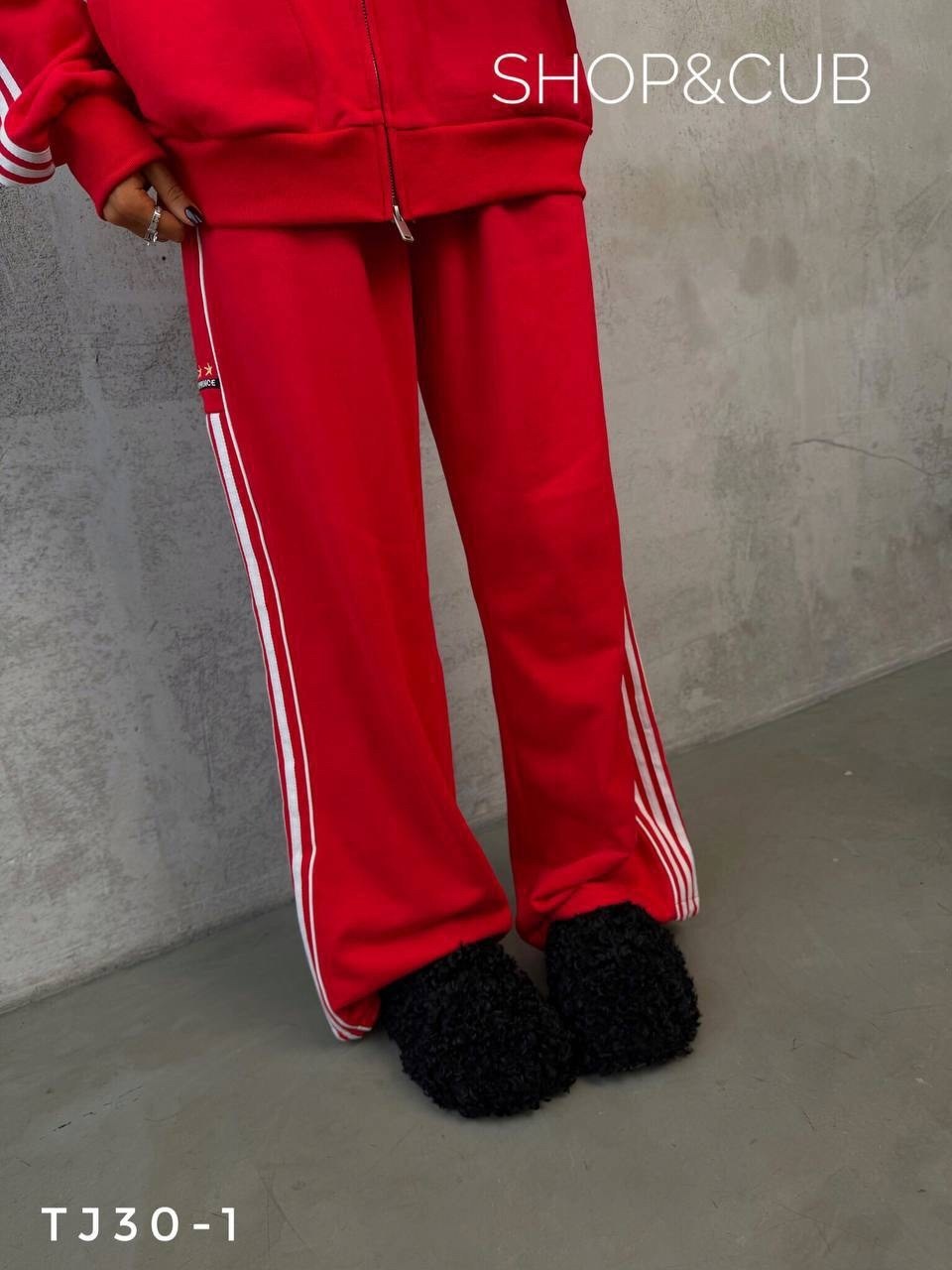 красный костюм адидас ориджинал,женский спортивный костюм adidas,спортивный костюм женский теплый,костюм спортивный,костюм женский теплый