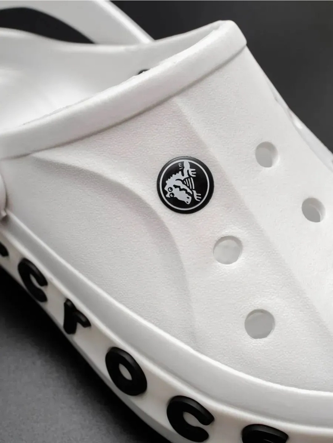 белые сабо crocs bayaband clog,сандалии crocs bayaband clog 'white blue',кроксы,crocs белые,crocs женские