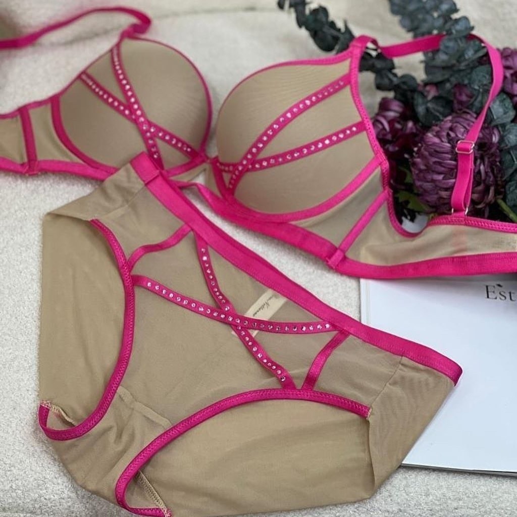 комплект женского нижнего белья,нижнего белья комплект,женское белье нижнее,комплект белья женский,бюстгальтер комплект