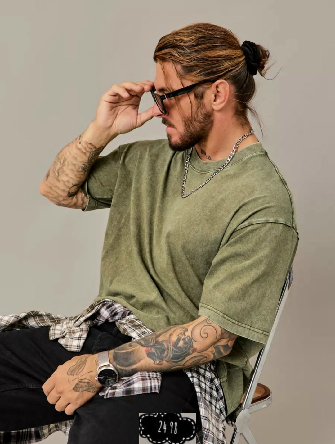 футболки оверсайз мужские,оверсайз футболка хаки образ мужской,футболки оверсайз,футболка оверсайз варенка,футболка в стиле оверсайз