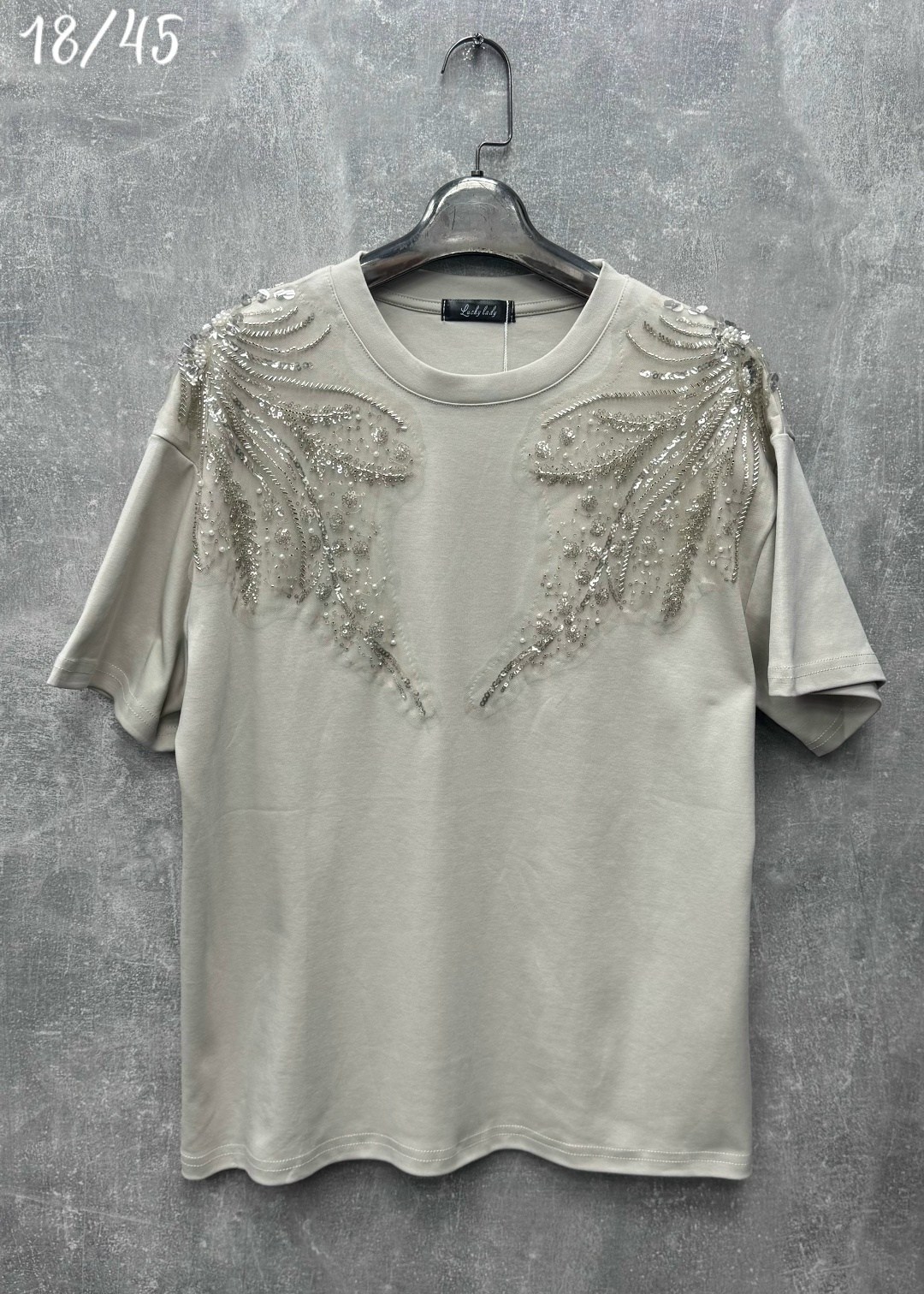 вышивка от кутюр,вышивка пайетками,вышивка бисером на одежде,одежда с вышивкой бисером и камнями,вышивка на одежде