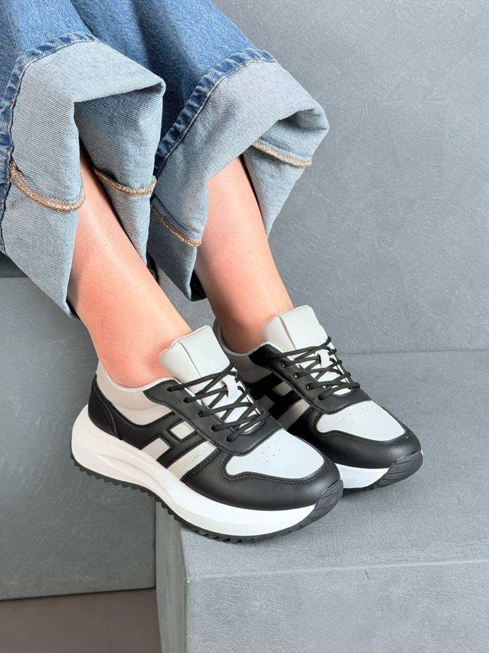 кроссовки женские,кроссовка,кроссовки,модные кроссовки,