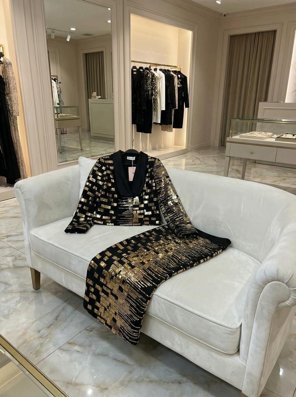 шикарная одежда,богатая женщина,женщин,девушек,одежда красивая