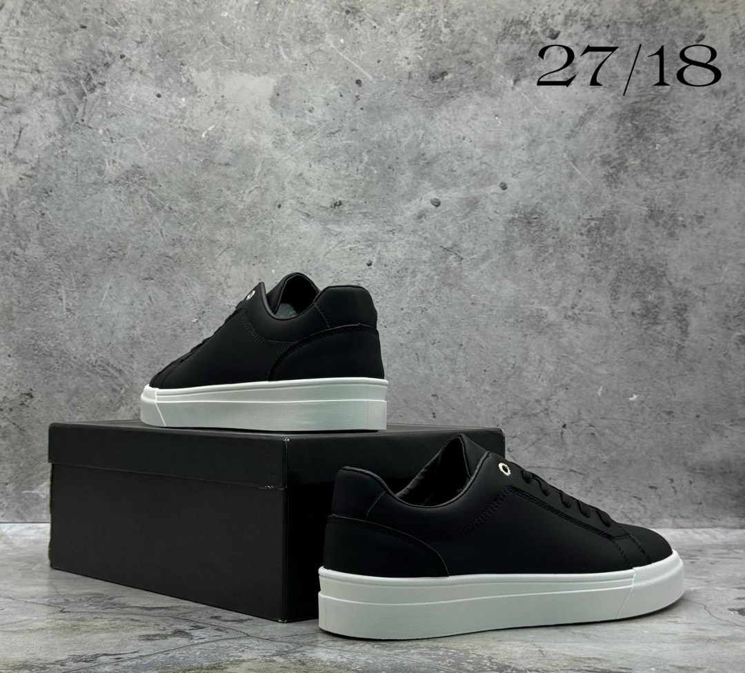 кеды рибок черные кожаные мужские с белой подошвой,,кеды адидас мужские черные кожаные с белой подошвой,кеды черные с белой подошвой,кеды классические черные на белой подошве helmet kross 3658278