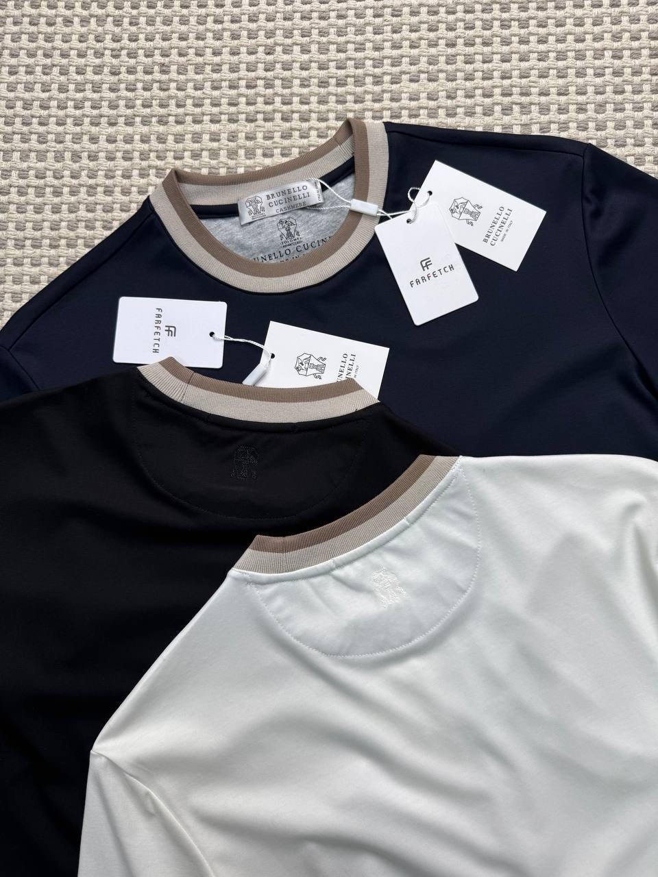 мужская футболка,футболка для мужчин,мужская футболка белая,футболка,мужская кофта