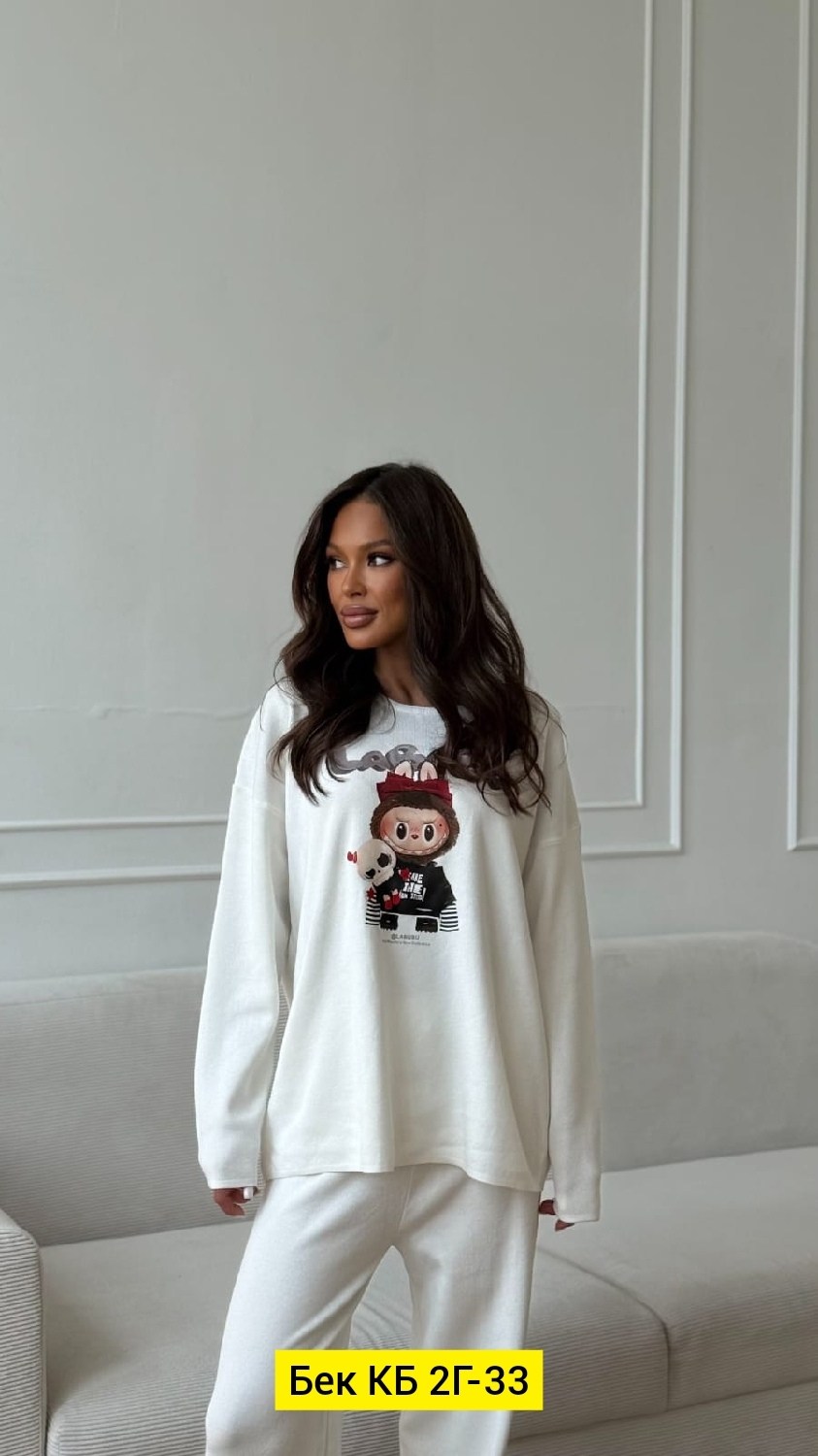 женский костюм,костюм женский двойка с лабубу,костюм ткань женский,костюм стильный,стильный костюм с принтом "twbear"