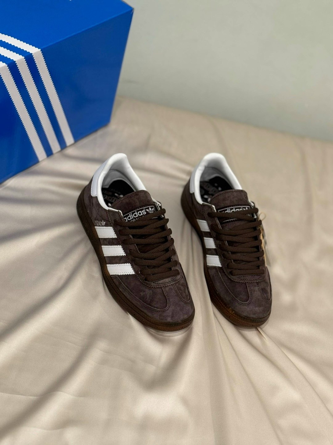 кроссовки adidas spezial,кроссовки adidas spezial коричневый,кроссовки adidas,кроссовки spezial,кроссовки adidas handball spezial