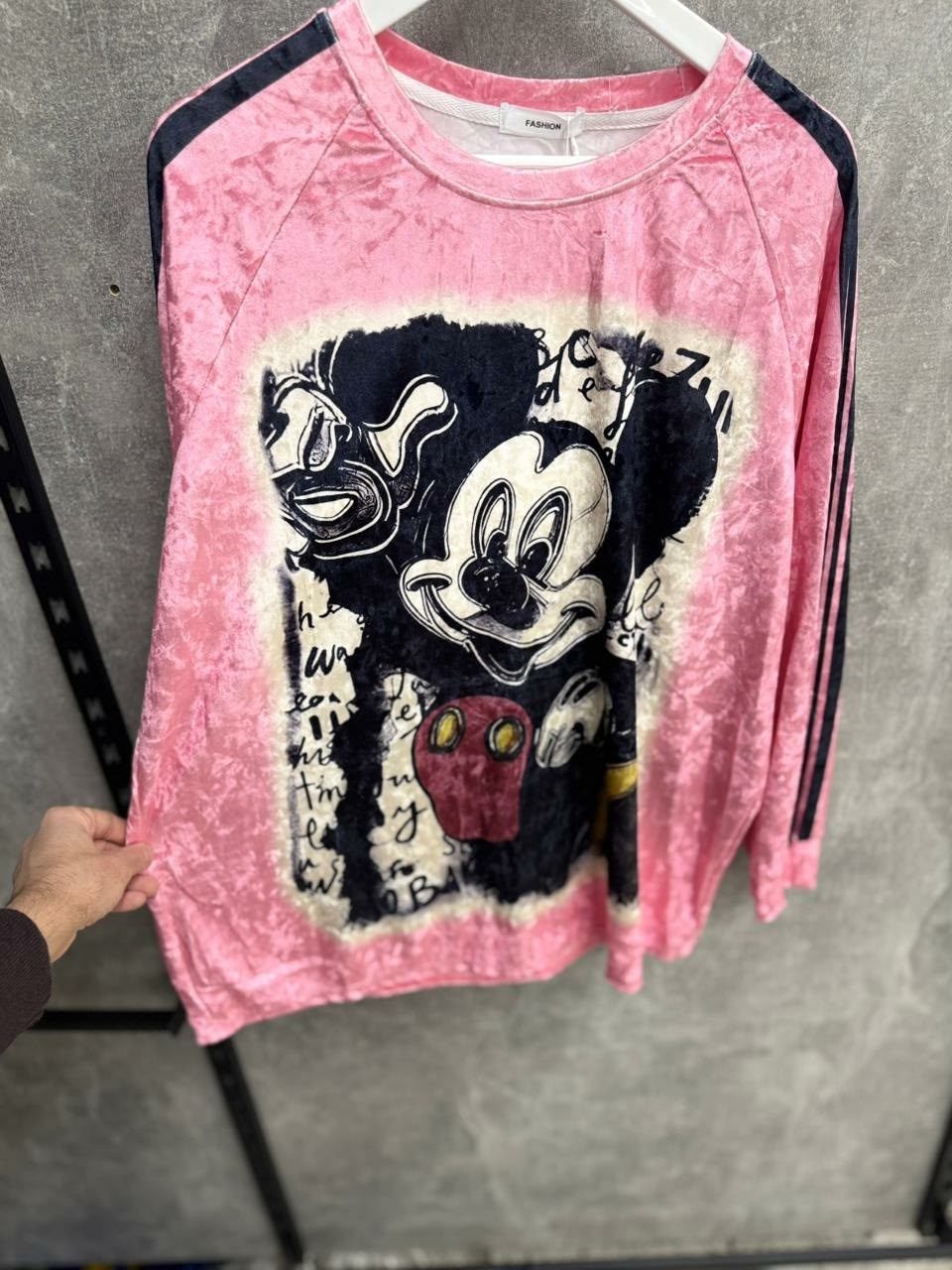 свитшот толстовка оверсайз микки маус со стразами,модные свитшоты,свитшот,свитшот женская,свитшот толстовка