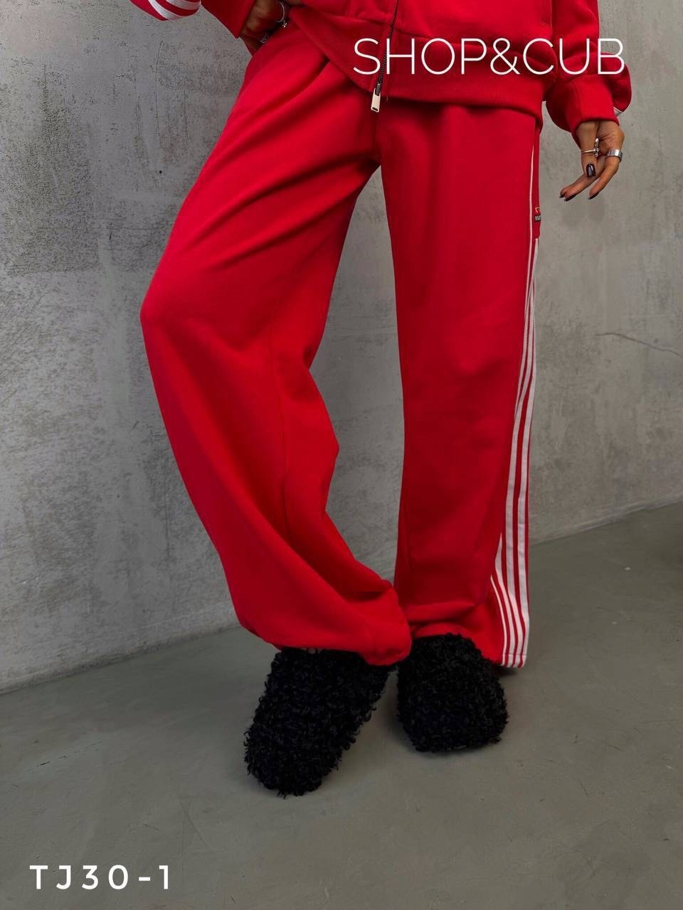красный костюм адидас ориджинал,женский спортивный костюм adidas,спортивный костюм женский теплый,костюм спортивный,костюм женский теплый