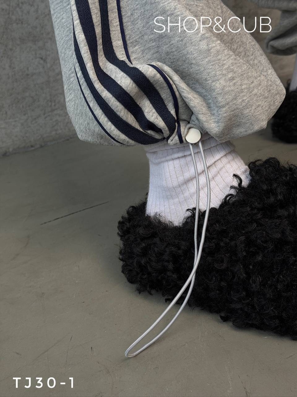 красный костюм адидас ориджинал,женский спортивный костюм adidas,спортивный костюм женский теплый,костюм спортивный,костюм женский теплый