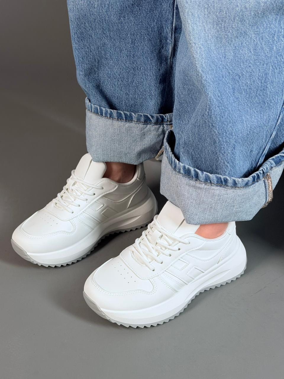 кроссовки женские,кроссовка,кроссовки,модные кроссовки,