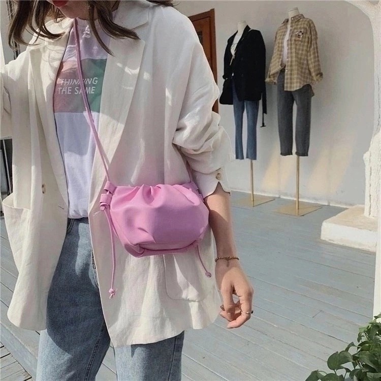 колье чокер с жемчугом,чокер из натурального жемчуга и хрустальных бусин,чокер из бисера жемчужный бижутерия anshe,чокер с перламутром и жемчугом,чокеры из бисера